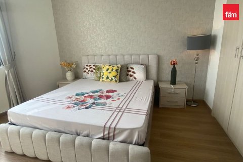 Apartment in The Views, Dubai 2 bedrooms, 117.9 sq.m. № 143930 - photo 5