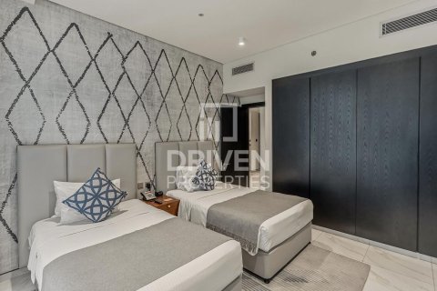 Apartment in Business Bay, Dubai 2 bedrooms, 111.95 sq.m. № 145385 - photo 7