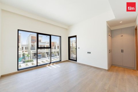 Maison de ville à Dubai, 5 chambres, 219.6 m², № 143915