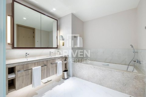 Снять в аренду квартиру в Address Harbour Point, Dubai Creek Harbour (The Lagoons), Дубай: 2 спальни, 102.01м², № 145206 - фото 10