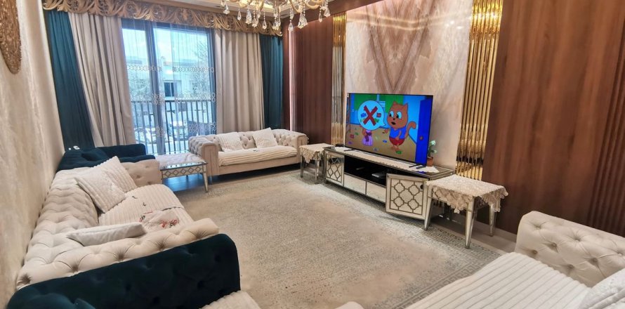 Apartment in Mirdif, Dubai 3 bedrooms, 165.1 sq.m. № 143265