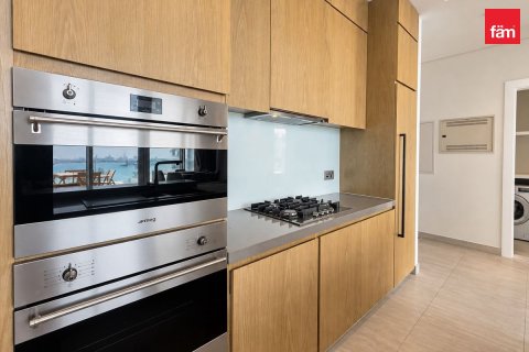Apartment in Palm Jumeirah, Dubai 2 bedrooms, 124 sq.m. № 143880 - photo 3