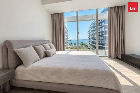Apartment in Palm Jumeirah, Dubai 2 bedrooms, 124 sq.m. № 143880 - photo 5