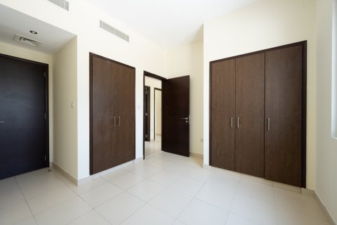 Villa in Reem, Dubai 3 bedrooms, 216 sq.m. № 145730 - photo 5