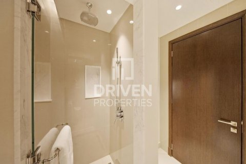 Снять в аренду квартиру в The Address Residence Fountain Views, Даунтаун Дубай (Даунтаун Бурдж Дубай), Дубай: 2 спальни, 134.24м², № 145508 - фото 12