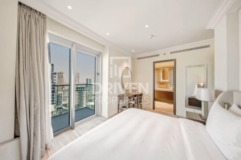 Снять в аренду квартиру в The Address Residence Fountain Views, Даунтаун Дубай (Даунтаун Бурдж Дубай), Дубай: 2 спальни, 134.24м², № 145508 - фото 4