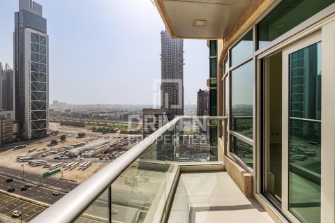 Снять в аренду квартиру в The Lofts, Даунтаун Дубай (Даунтаун Бурдж Дубай), Дубай: 1 спальня, 69.21м², № 145336 - фото 8