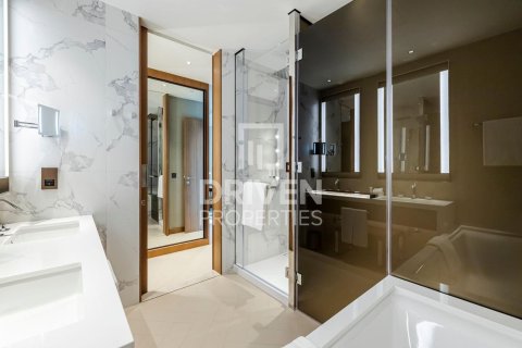 Apartment in The Address Residences Dubai Opera, Downtown Dubai (Downtown Burj Dubai), Dubai 2 bedrooms, 114.74 sq.m. № 145056 - photo 10