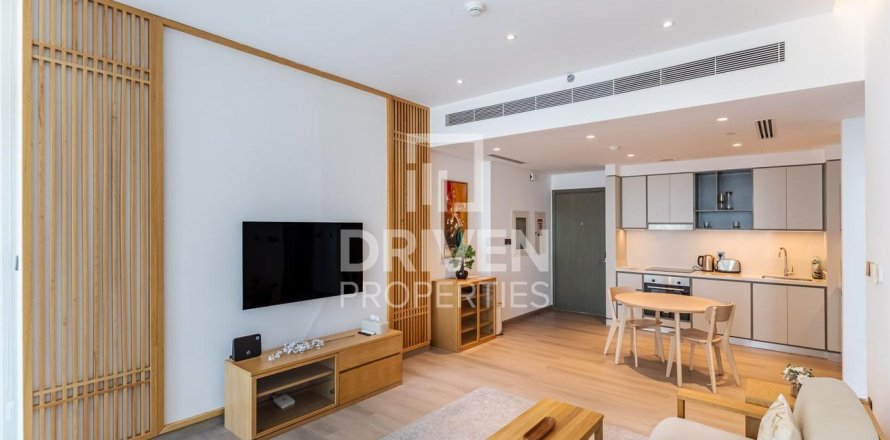 Appartement à EMAAR Beachfront, Dubai Harbour, Dubai, 1 chambre, 74.32 m², № 144166