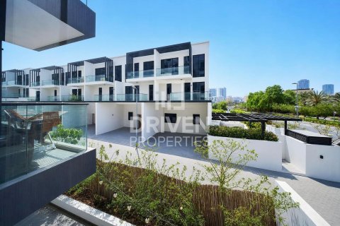 Appartement à Jumeirah Village Circle, Dubai, 1 chambre, 78.32 m², № 144668 - photo 13
