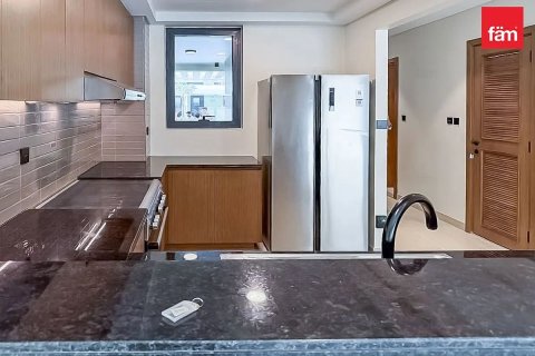 Townhouse in Dubai 4 bedrooms, 144 sq.m. № 143940 - photo 6