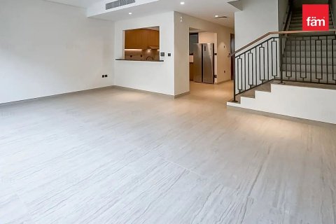 Townhouse in Dubai 4 bedrooms, 144 sq.m. № 143940 - photo 2