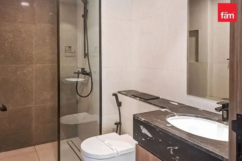 Townhouse in Dubai 4 bedrooms, 144 sq.m. № 143940 - photo 16