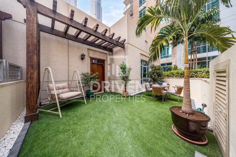 Appartement à The Residences, Downtown Dubai (Downtown Burj Dubai), Dubai, 1 chambre, 90.02 m², № 144670 - photo 16