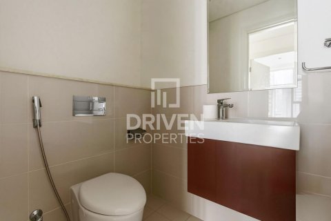 شقة في BLVD Crescent, وسط مدينة دبي, دبي 2 غرف نوم, 155.24 م² رقم 144432 - صورة 15