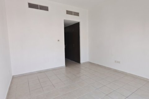 Appartement à Dubai, 2 chambres, 131 m², № 143581 - photo 8
