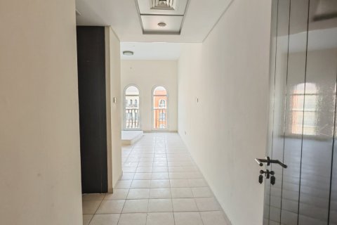 Appartement à Dubai, 2 chambres, 131 m², № 143581 - photo 10