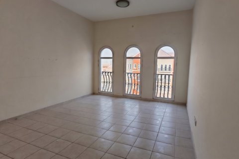 Appartement à Dubai, 2 chambres, 131 m², № 143581 - photo 11