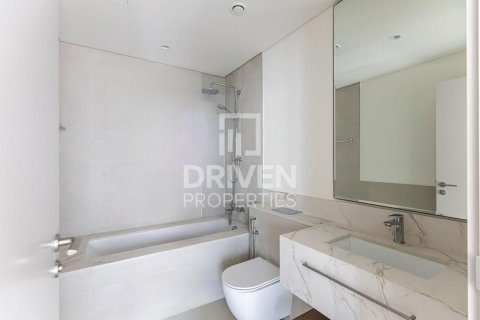 Appartement à EMAAR Beachfront, Dubai Harbour, Dubai, 1 chambre, 67.73 m², № 145572 - photo 8
