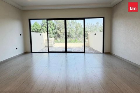Townhouse in Dubai 4 bedrooms, 144 sq.m. № 143726 - photo 2