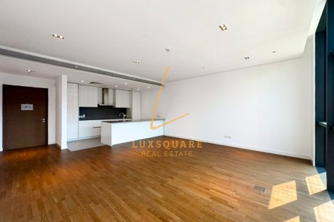 Снять в аренду квартиру в Аль-Васле, Дубай: 1 спальня, 92м², № 144083 - фото 3