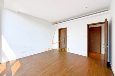 Снять в аренду квартиру в Аль-Васле, Дубай: 1 спальня, 92м², № 144083 - фото 6