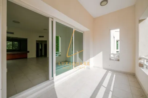 Apartment in Green Community West, Green Community, Dubai 2 bedrooms, 144 sq.m. № 143757 - photo 13