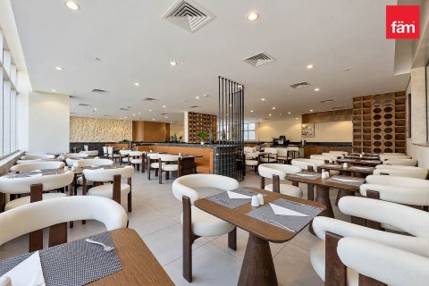 Shop in Dubai 866.4 sq.m. № 145960 - photo 2