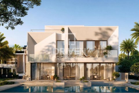 Villa en Dubai, 5 dormitorios, 953.37 m², № 144856