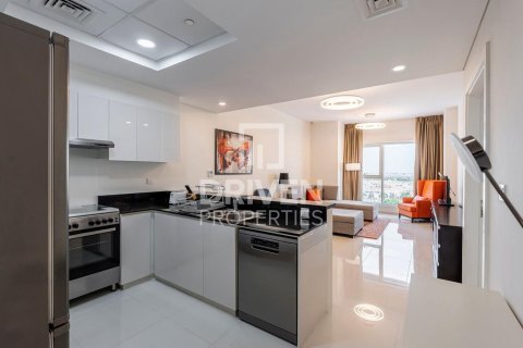 Appartement à Dubai, 2 chambres, 102.56 m², № 144669