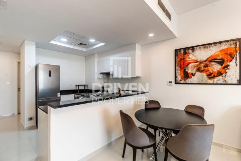 Appartement à Dubai, 2 chambres, 102.56 m², № 144669 - photo 12