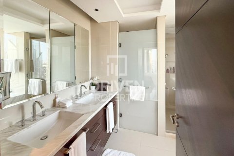 Apartment in The Address Sky View Towers, Downtown Dubai (Downtown Burj Dubai), Dubai 3 bedrooms, 187.76 sq.m. № 145119 - photo 15
