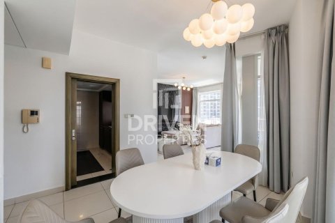 Appartement à The Lofts, Downtown Dubai (Downtown Burj Dubai), Dubai, 2 chambres, 120.5 m², № 144331 - photo 4