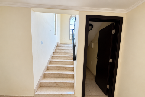 Villa in Jumeirah Park, Dubai 3 bedrooms, 374 sq.m. № 145721 - photo 3