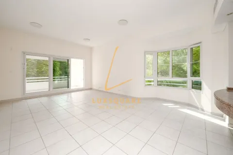 Apartment in Green Community West, Green Community, Dubai 2 bedrooms, 144 sq.m. № 144082