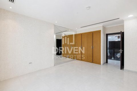 Villa en Jumeirah Park, Dubai, 5 dormitorios, 932.28 m², № 144445 - foto 20