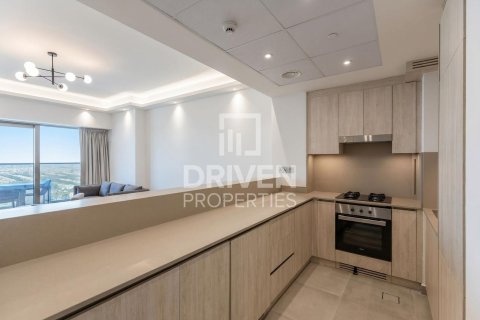 Appartement à Jumeirah Lake Towers, Dubai, 1 chambre, 89.09 m², № 144574 - photo 8