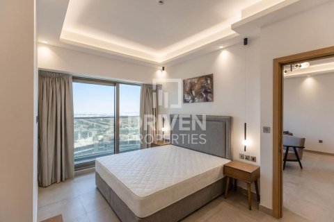 Appartement à Jumeirah Lake Towers, Dubai, 1 chambre, 89.09 m², № 144574 - photo 4