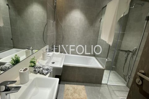 Apartment in District One, Mohammed Bin Rashid City, Dubai 2 bedrooms, 129 sq.m. № 45454 - photo 11