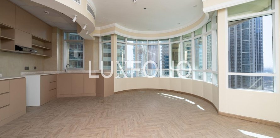 Квартира в Дубай Марине, Дубай, 2 спальни, 125м², № 45453