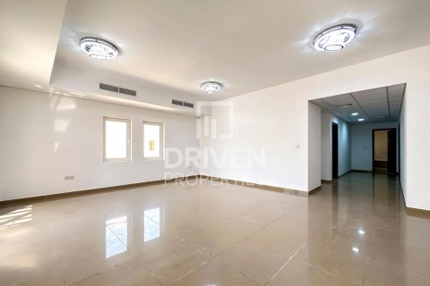 فيلا في فيلات, دبي 5 غرف نوم , 925.04 م² رقم 128086 - صورة 3