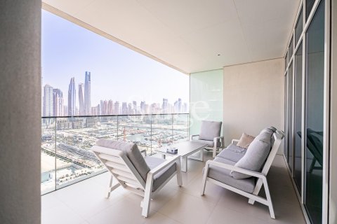 Apartment in EMAAR Beachfront, Dubai Harbour, Dubai 3 bedrooms, 195 sq.m. № 122248