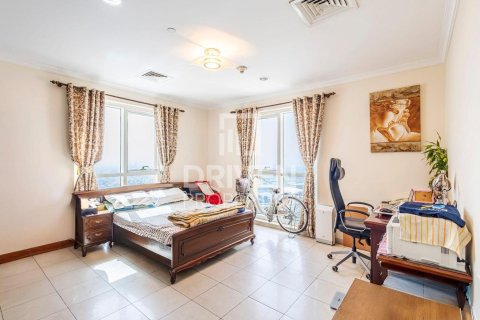Снять в аренду квартиру в Churchill Towers, Бизнес-Бэй, Дубай: 2 спальни, 136.75м², № 129539 - фото 7