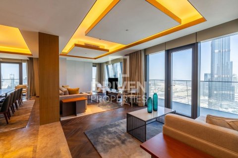 Penthouse à The Address Residences Dubai Opera, Downtown Dubai (Downtown Burj Dubai), Dubai, 4 chambres, 647.26 m², № 129785