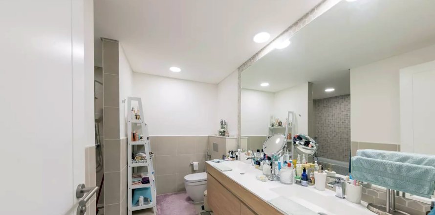 Apartment in Jumeirah Golf Estates, Dubai 2 bedrooms, 127 sq.m. № 30431