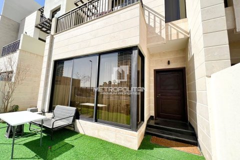 Adosado en Jumeirah Village Circle, Dubai, 4 dormitorios, 310 m², № 73694 - foto 2