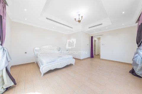Villa in Al Barsha, Dubai 6 bedrooms, 929 sq.m. № 73695 - photo 25