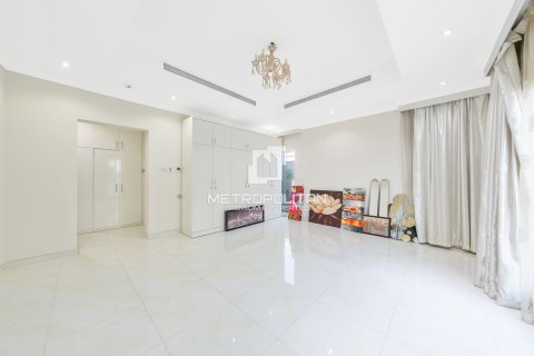 Villa in Al Barsha, Dubai 6 bedrooms, 929 sq.m. № 73695 - photo 8