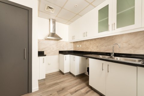 Купить квартиру в Джумейра Бич Резиденс, Дубай: 2 спальни, 119.84м², № 140198 - фото 17