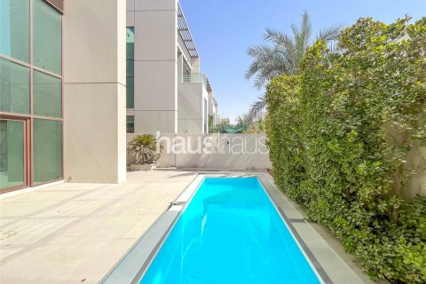 Villa in Meydan, Dubai 6 bedrooms, 512 sq.m. № 45214 - photo 21
